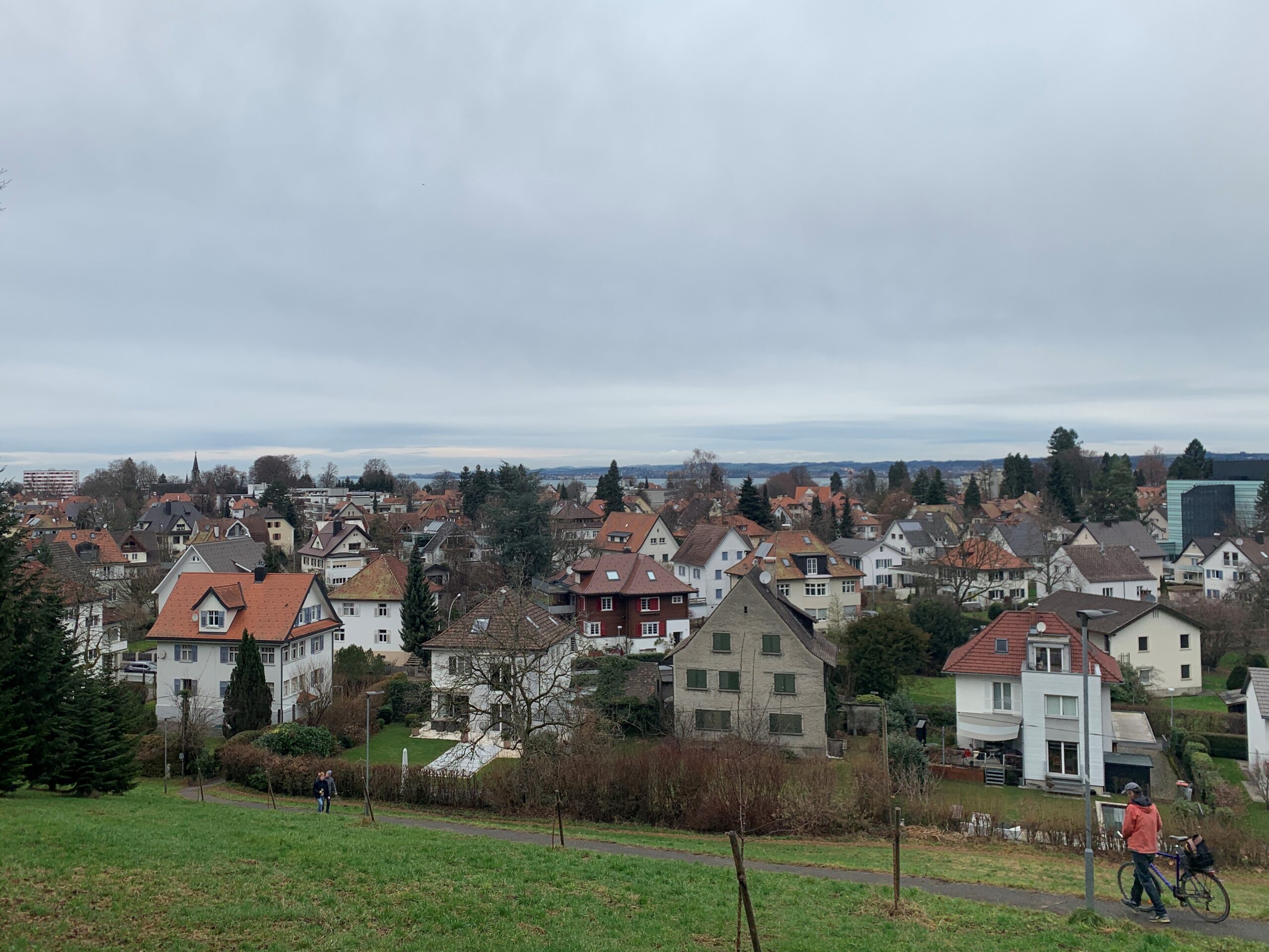 Im Dorf © Karl Dörler