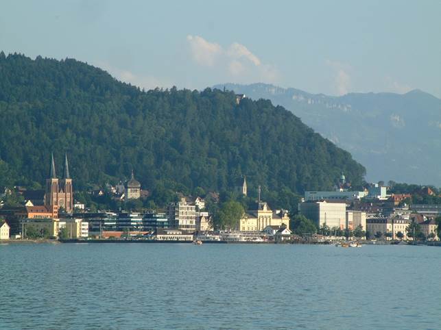 Flanieren im Stadtzentrum von Bregenz © Karl Dörler